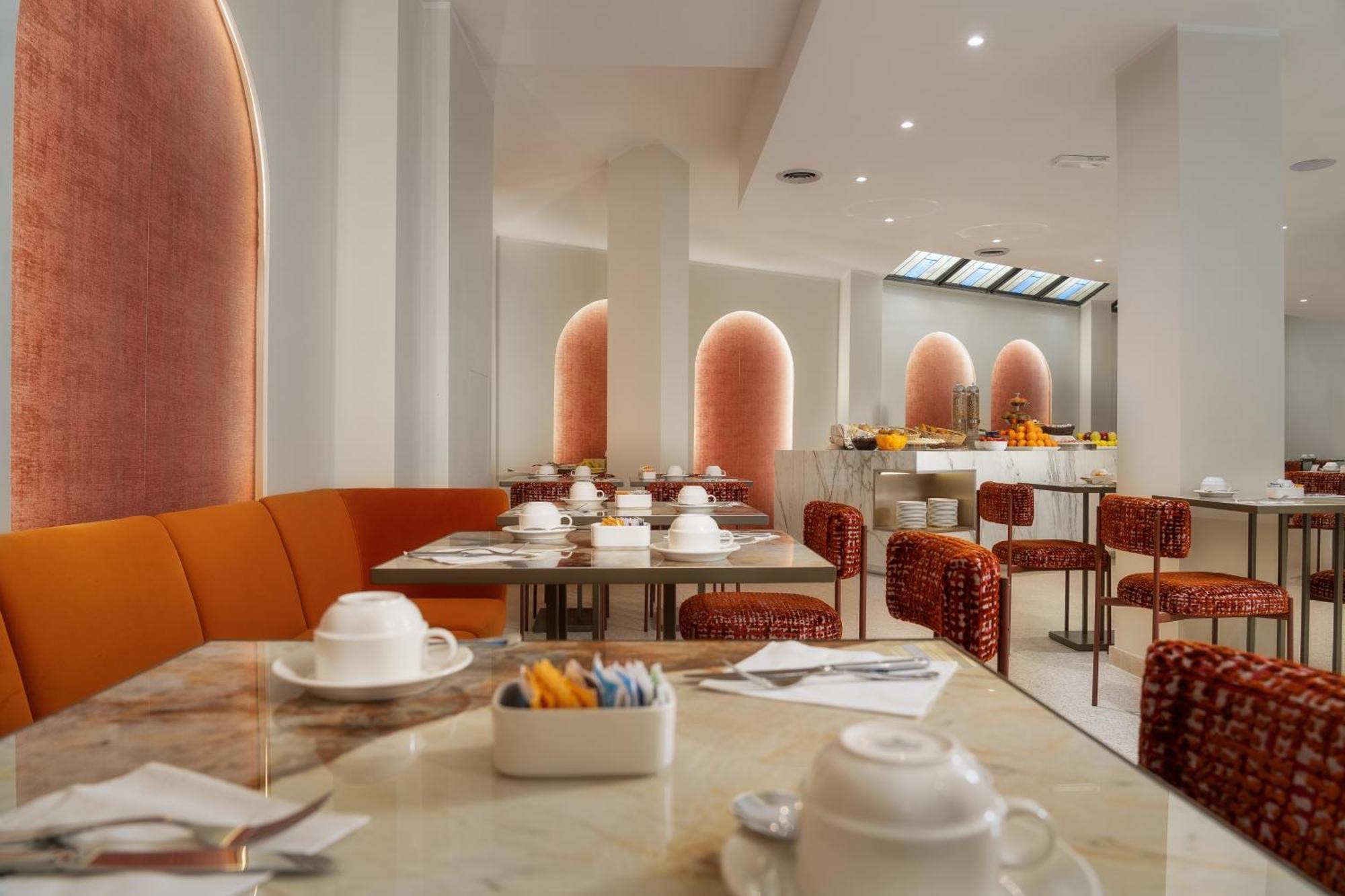 Hotel Mozart Milano Esterno foto